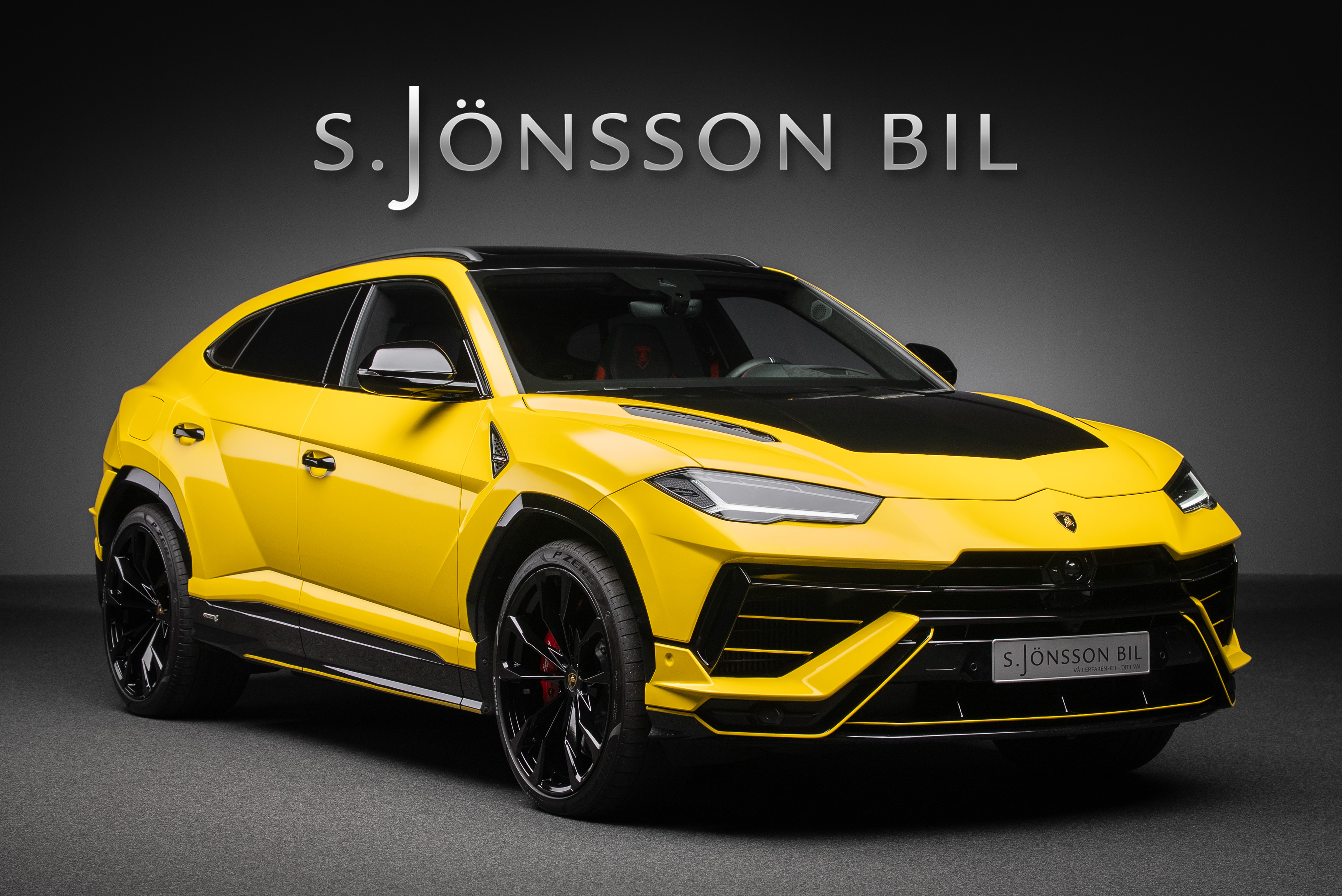 Lamborghini Urus S 666hk till försälning