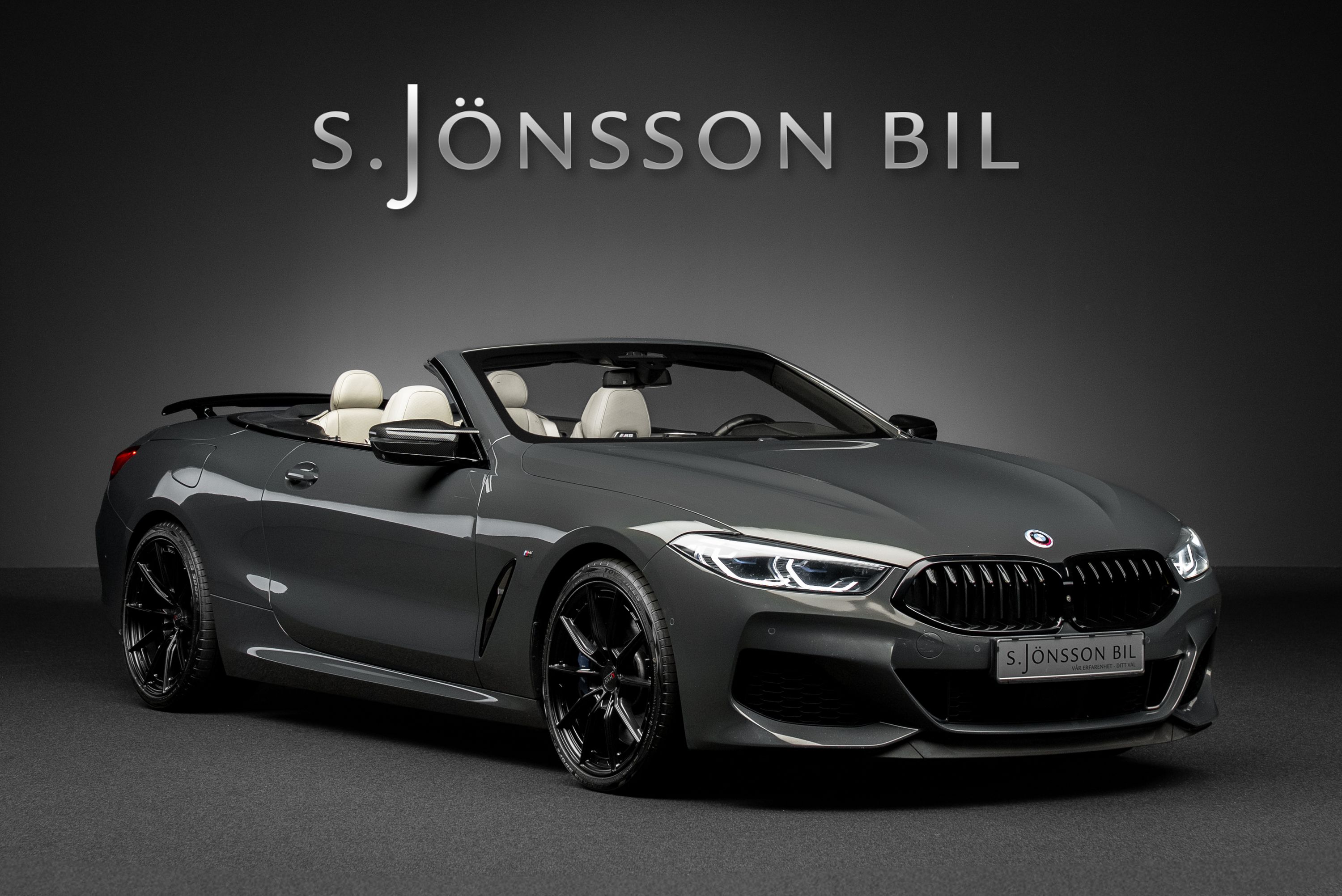 BMW M850i xDrive Convertible