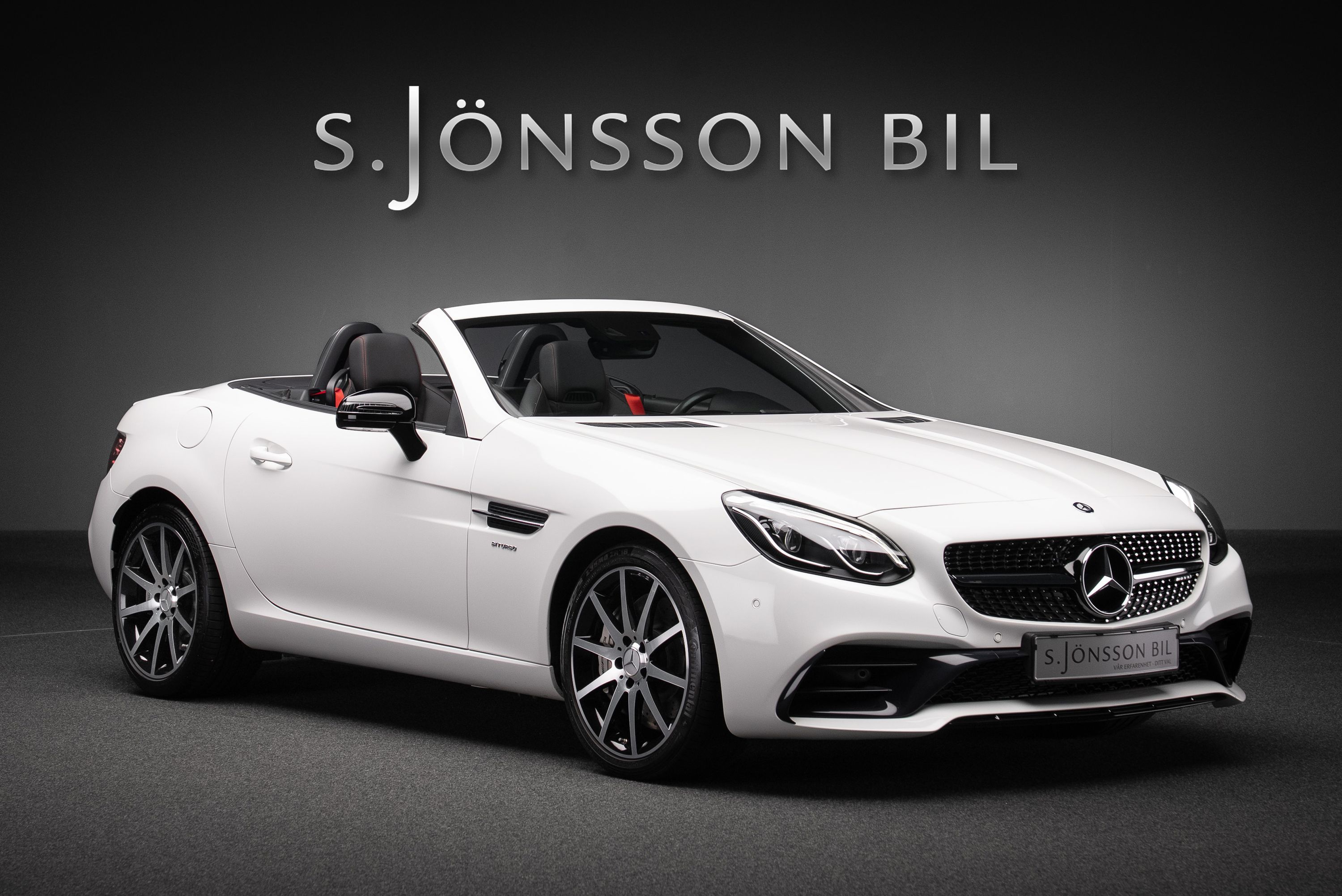 Mercedes-AMG SLC 43